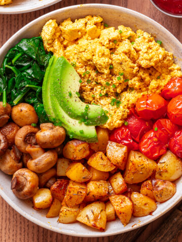 weekend tofu scramble bowls